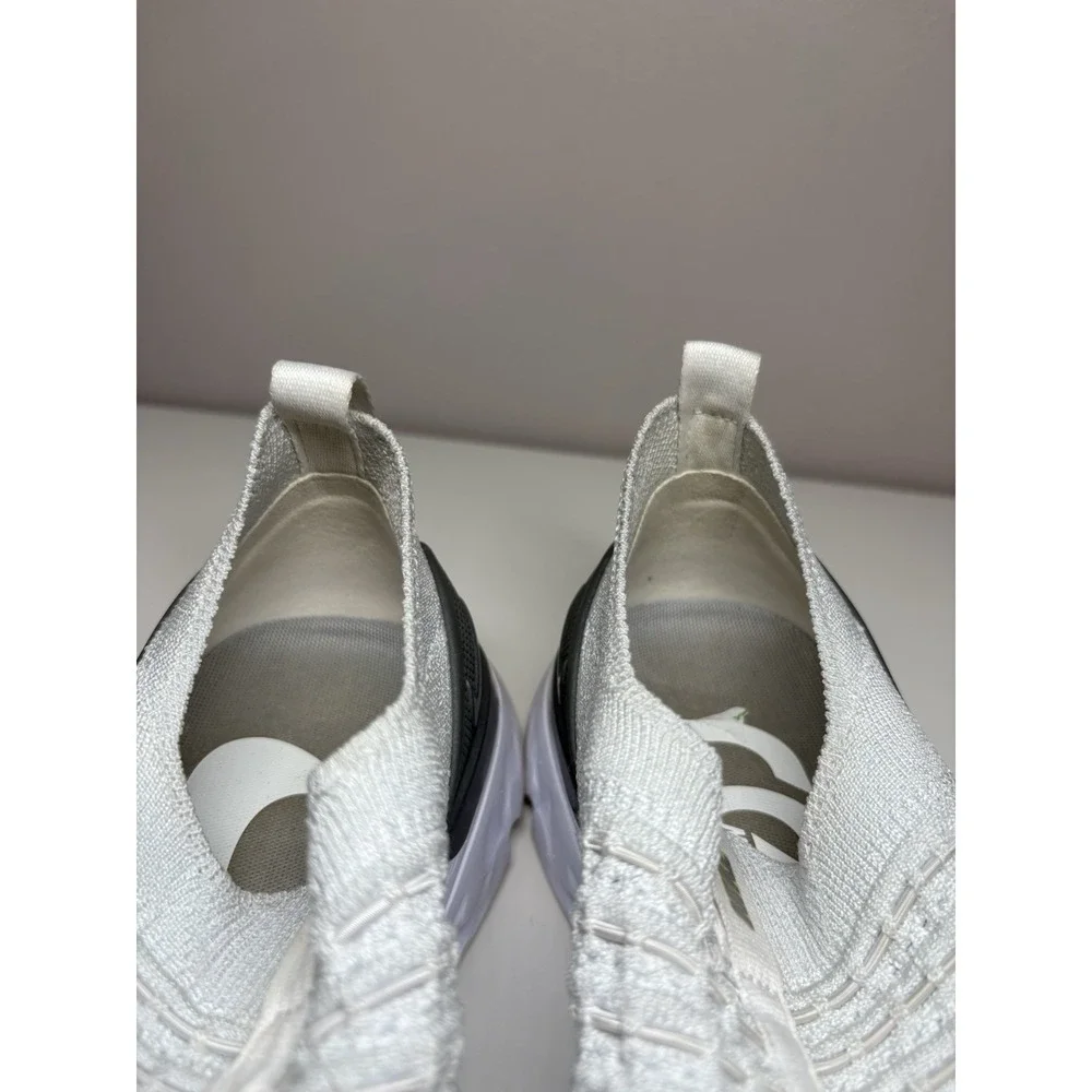 Nike React Phantom Run Flyknit 2 Women's Running Shoes Platinum White - Size 8.5